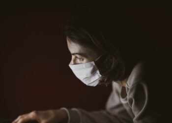 How Can Virtual Intensive Outpatient Programs Help Teens Struggling with Mental Health?