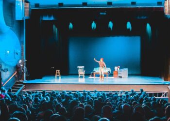 James Simon Producer on Off-Broadway vs. Broadway: Where the Creative Risks Happen