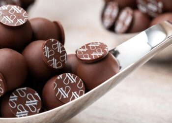 Ananas Chocolatier: Merging Local Flavors with Premium Chocolate Craft