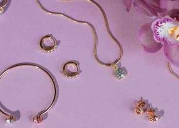 Pure Pearls: Mastering the Art of Accessorizing for a Busy Lifestyle