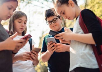 Social Media’s Hidden Cost How It’s Making Young Brains Weaker