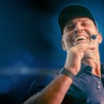 Tony Robbins' Business Coaching Helps Leaders Transform Employees Into Raving Fans