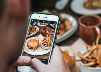 Teen Diet Culture and the Mental Health Impact of Social Media