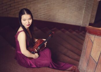 A Voice Across Borders: Violinist Xiang Fang’s Musical Journey