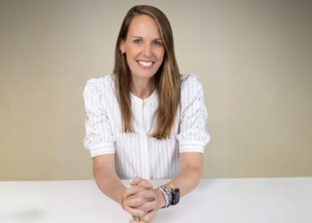 Breaking Patterns, Building Peace: How the Healing Heroes Podcast Guides Women Toward Lasting Change