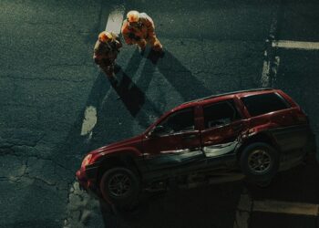 Elizabeth Glazko: Blending Photography and Cinematic Storytelling