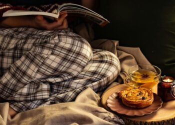 How To Style Your Home With Autumn Colors and Textures