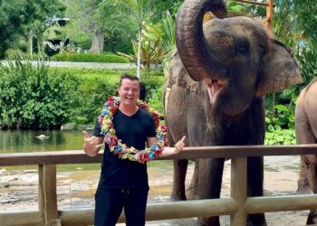 Lessons from 80 Countries Tony Gunn's Cross-Cultural Manufacturing Odyssey