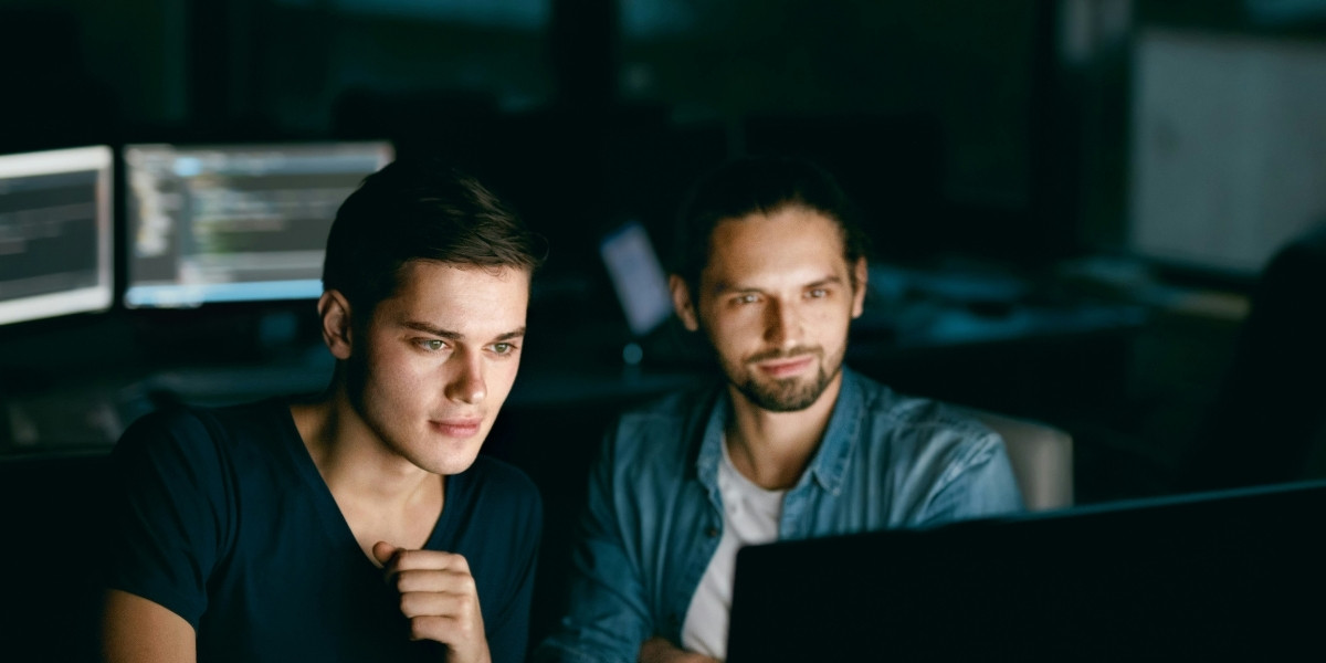 Navigating NYC's Non-Traditional Work Hours Across Industries