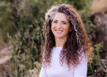 Stop Starving, Start Living: NYC Women Embrace a New Era of Hormone-Smart Wellness