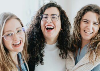 Why Some Women Experience Leaking When They Laugh — and How Elitone is Addressing It