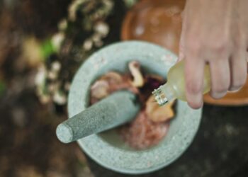 Ayurveda in the City: CureNatural's Simple Daily Routine to Keep You Energized, Calm, and Balanced in a Fast-Paced World