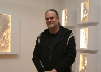 Carlton Fine Arts Presents Acclaimed Lighting Guru, Bentley Meeker