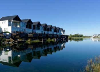 Escape and Recharge: Why Lake Accommodation Feels Like Home