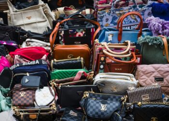 How AI Enhances Luxury Brand Authentication with LegitGrails