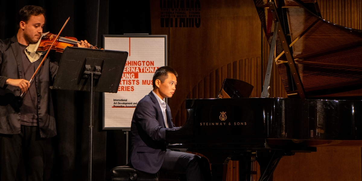 Between Two Worlds: Pianist Jiachen Li’s Growth Across Cultures