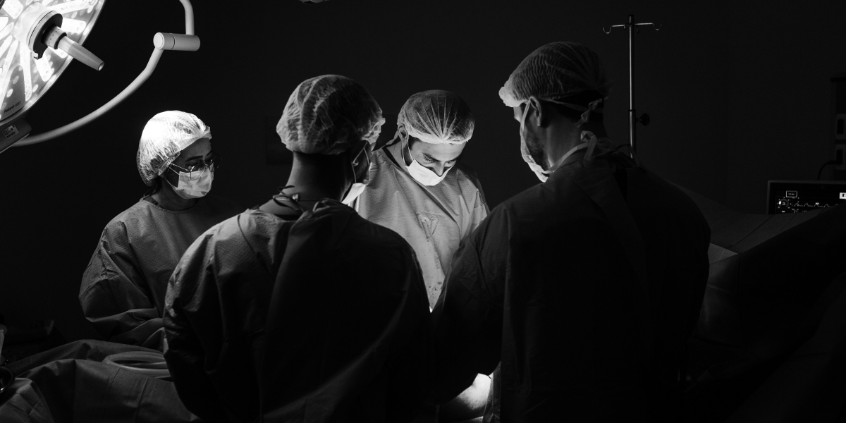 Comparing Robotic-Assisted Fusion and Endoscopic Decompression for Stenosis