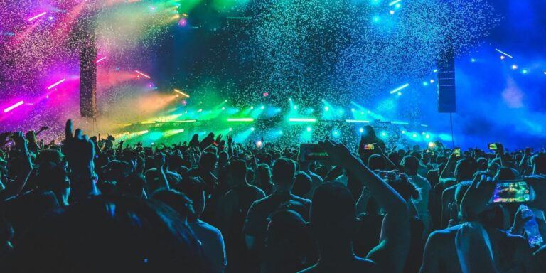 EDC Mexico: What to Expect from the Unforgettable Festival Experience