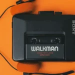 How Vintage Music Players Are Blending Retro Style with Digital Features