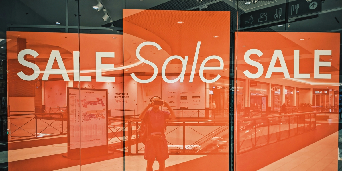 Keeping the Sales Board Moving Even When Your Team’s in the Field