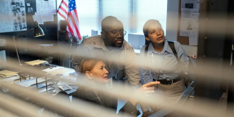 Police Investigate Deaths at Los Angeles Home Linked to Director Rob Reiner