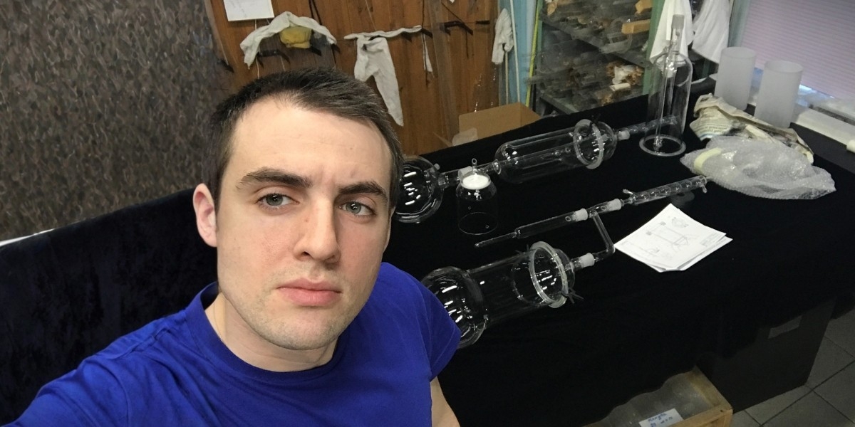 "Quartz is the Material of the Future": Aleksandr Drozdov on the Profession of a Glassblower, Niche Business, and Russia’s Place on the Technological Map of the World