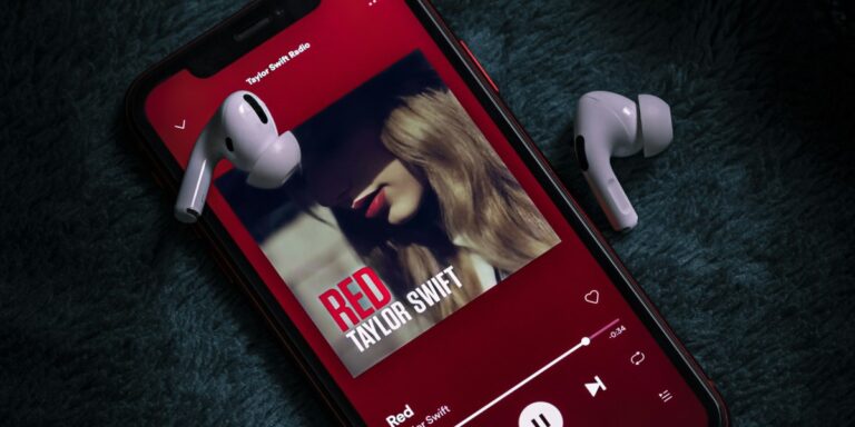 Taylor Swift’s Early Holiday Gift Gives Fans More Eras Tour Access Ahead Of Christmas