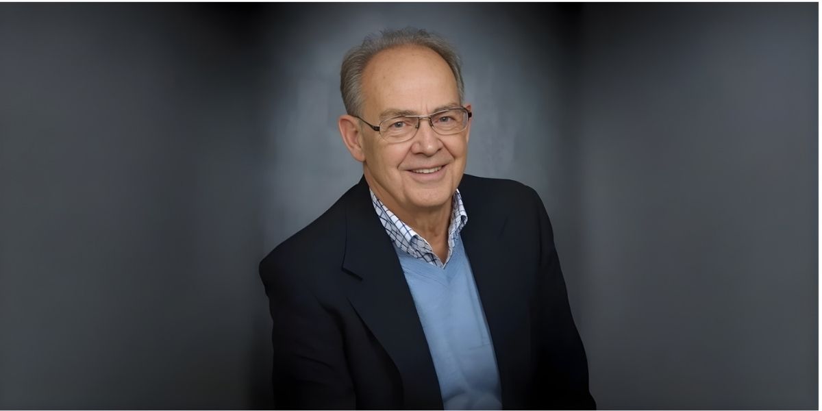 The Past at Their Heels: A Transatlantic Thriller