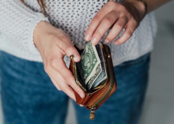 Why Financial Literacy Is the Next Frontier for EdTech — and How Mathleaks Could Help Close New York’s Education Gap