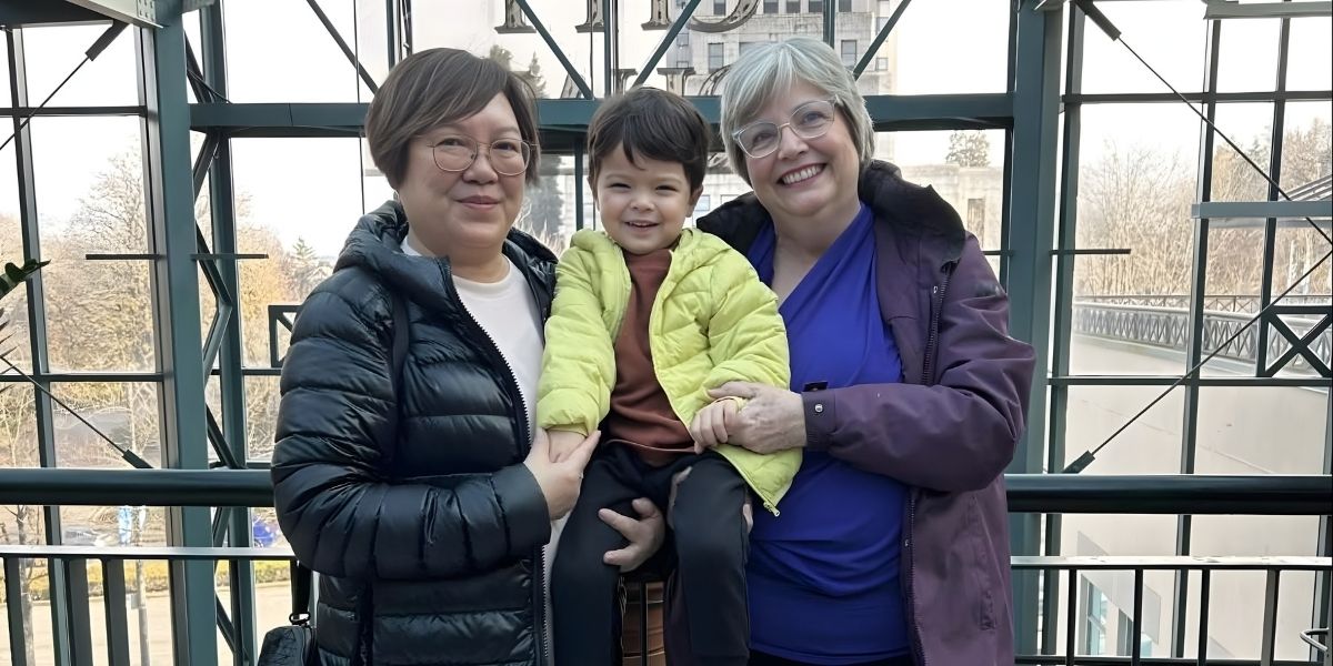 Murphy and the Grandmas: Purple Coats, Warm Soup, and One Very Loved Little Boy