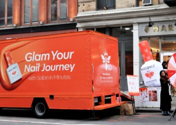 Modelones Hosts Festive Nail Pop-Up Tour Across NYC on Dec 20 with Santa and Reindeer Dogs