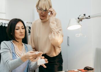 From Workshop to Brand: How Custom Design Becomes the Language of Contemporary Fashion