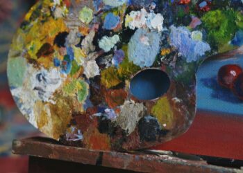 A Look at Process-Driven Approaches in Contemporary Painting: Mateo R. Solvane's Vision