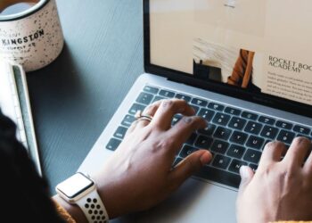 How to Build a Web App with YouWare