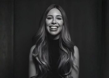 Logan Goetz: Structure, Consistency, and a Grounded Approach to Hair at Craft Collective Salon Group