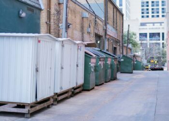 Roll-Off Dumpster Rentals in Dense Residential Neighborhoods