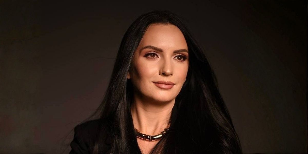 LED Eyelash Extensions: How Innovation Is Redefining Safety, Precision, and the Future of the Beauty Industry