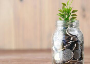 Smart Ways to Save Money in the New Year: Practical Tips for Financial Success