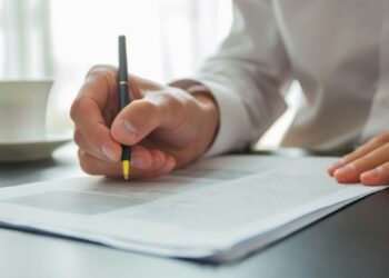 Business Licenses and Permits: How to Know What You Need (Without Guessing)