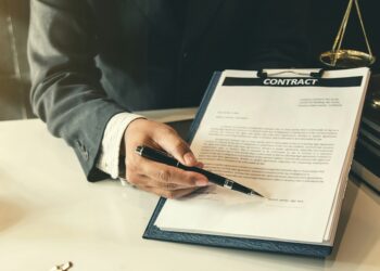 Consumer Attorneys Warns Job Applicants: The “Pre-Adverse Action” Notice Triggers a Fast Closing Window