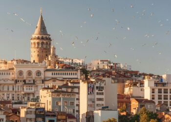 The New Bosphorus Renaissance: Why New York’s Elite Are Swapping the Hamptons for Istanbul’s Luxury “Workation” Scene