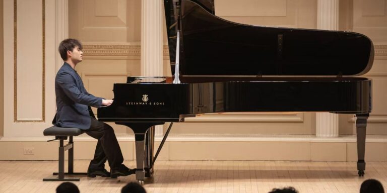 Guhan Peng: A Pianist Bridging Virtuosity, Collaboration, and Pedagogy