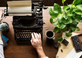 How A Wall Street Career Can Shape A Fiction Writer’s Storytelling