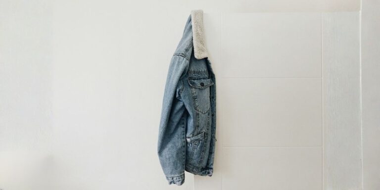 The Revolutionary Vision of Comme des Garcons in Modern Fashion