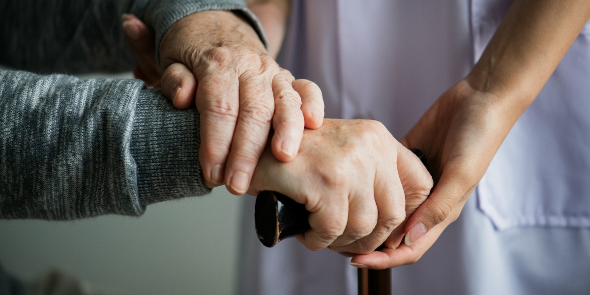 3 Stress-Free Ways to Support Families Navigating Memory Loss