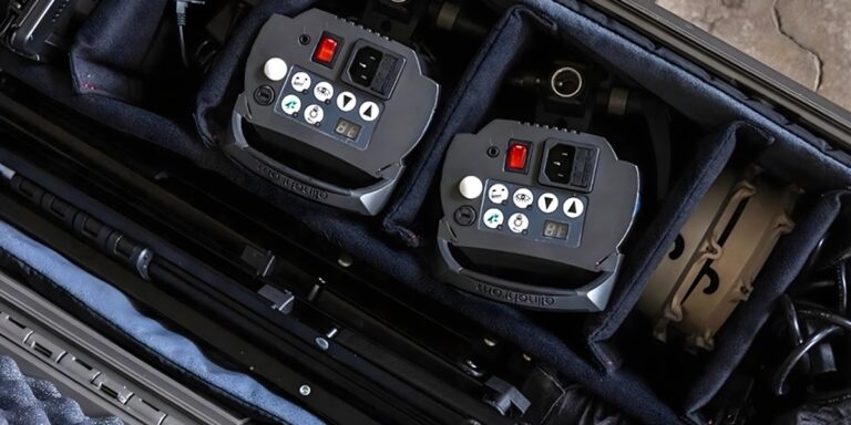 3 Essential Hacks for Cramped IT Workspaces