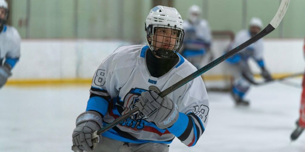 Ruslanbek Karim's Path from Kazakhstan to North American Hockey