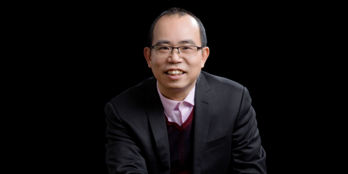 Zhong Zhixian: Reshaping Traditional Food Trade Through Technology