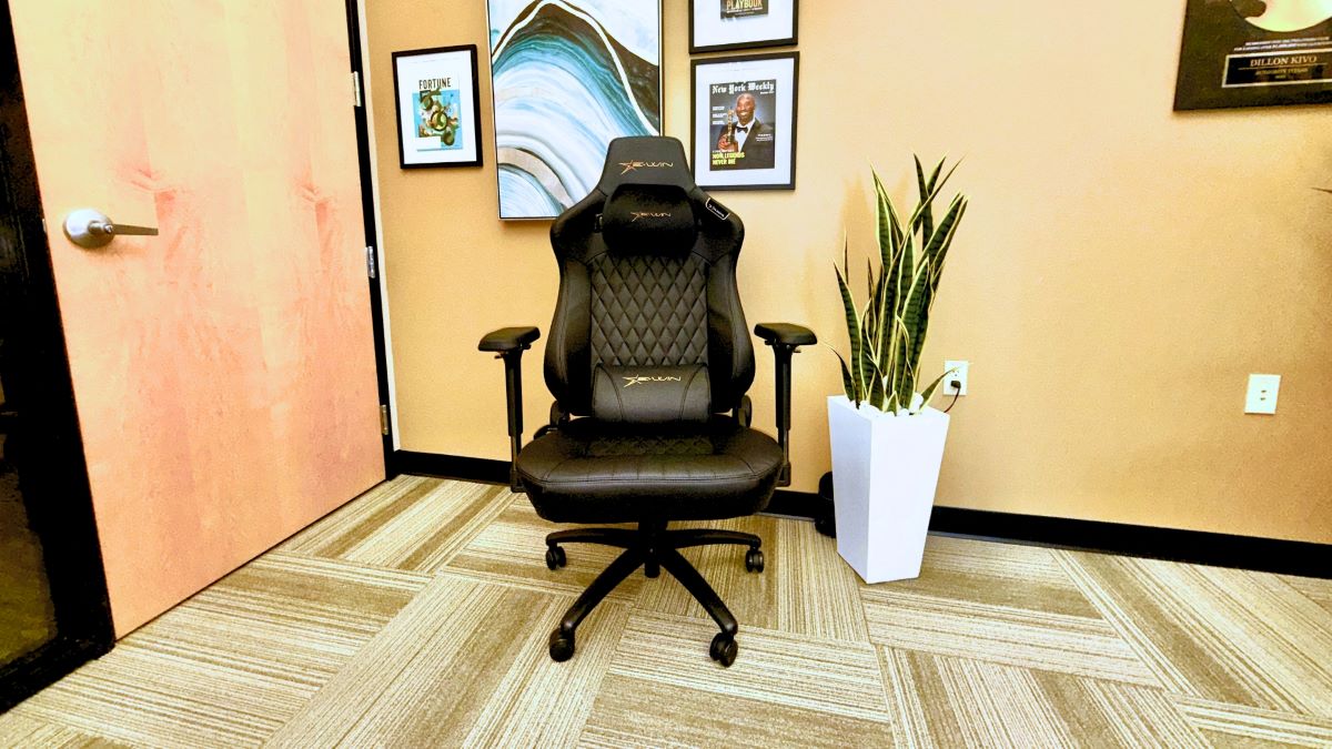 E-win Racing Flash XL Review A Big-and-Tall Chair That Earns Its Size
