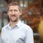 AI May Be Eliminating the Next Generation of Experts